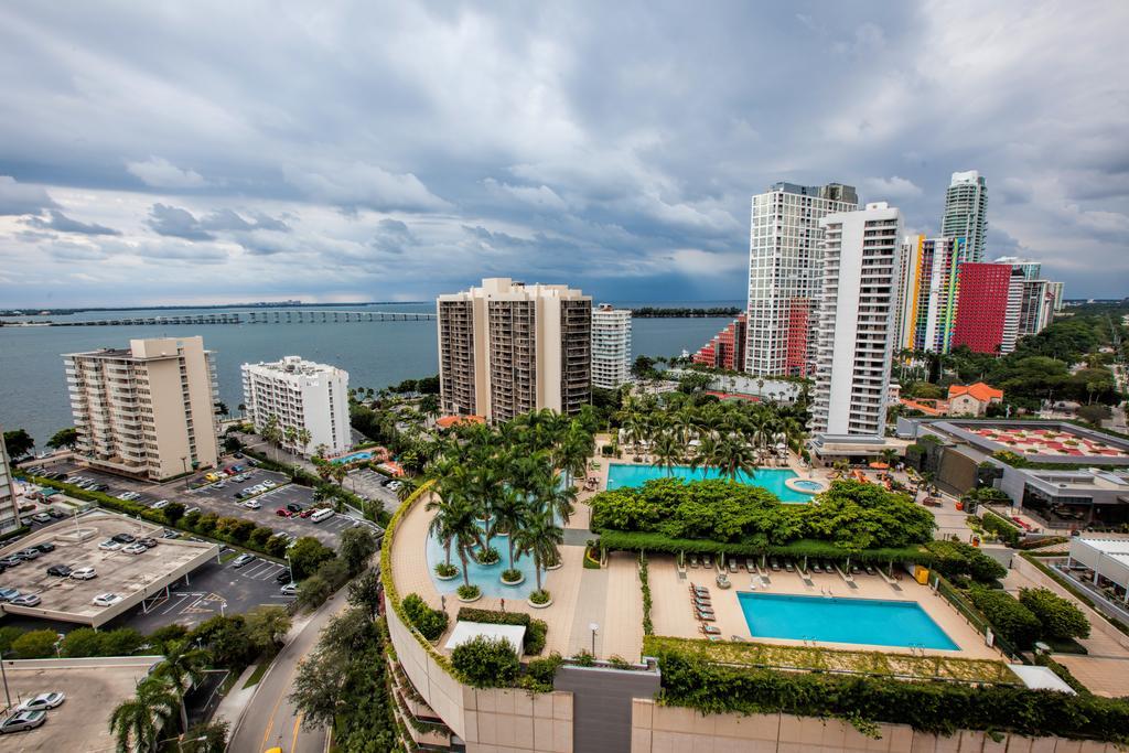 Fortune House Hotel Suites Miami Exteriör bild